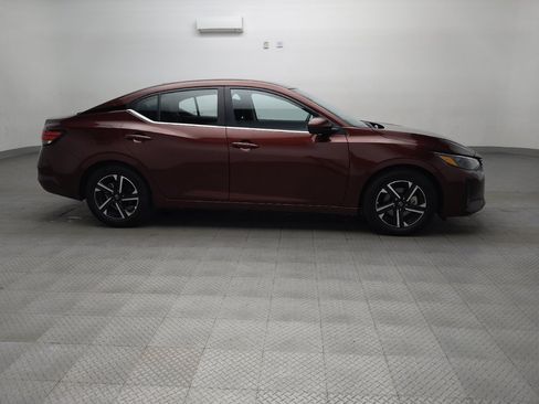 Used 2025 Nissan Sentra SV FWD image 11