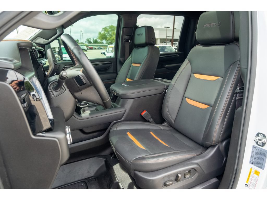 Used 2026 GMC Sierra 2500 AT4 AWD/4WD image 12