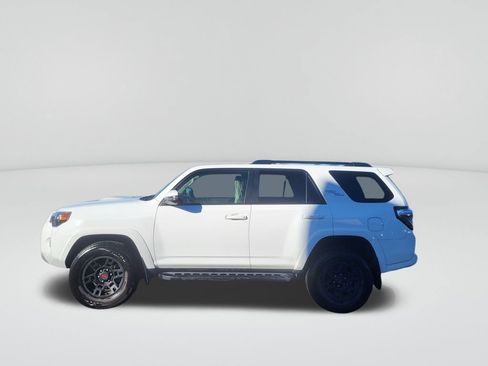 Certified 2023 Toyota 4Runner TRD Off-Road Premium w/ Moonroof Package image 2