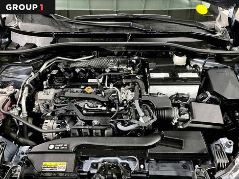 Used 2023 Toyota Corolla Cross LE w/ Moonroof Package image 32