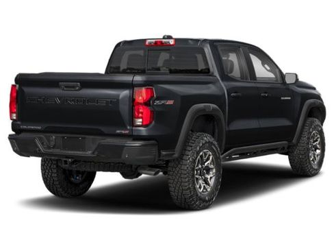 New 2026 Chevrolet Colorado ZR2 w/ Technology Package AWD/4WD image 2