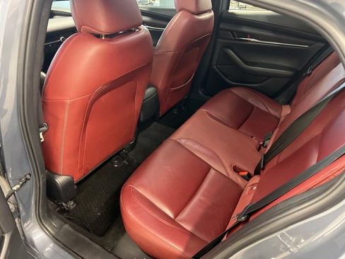 Used 2023 MAZDA MAZDA3 s image 25