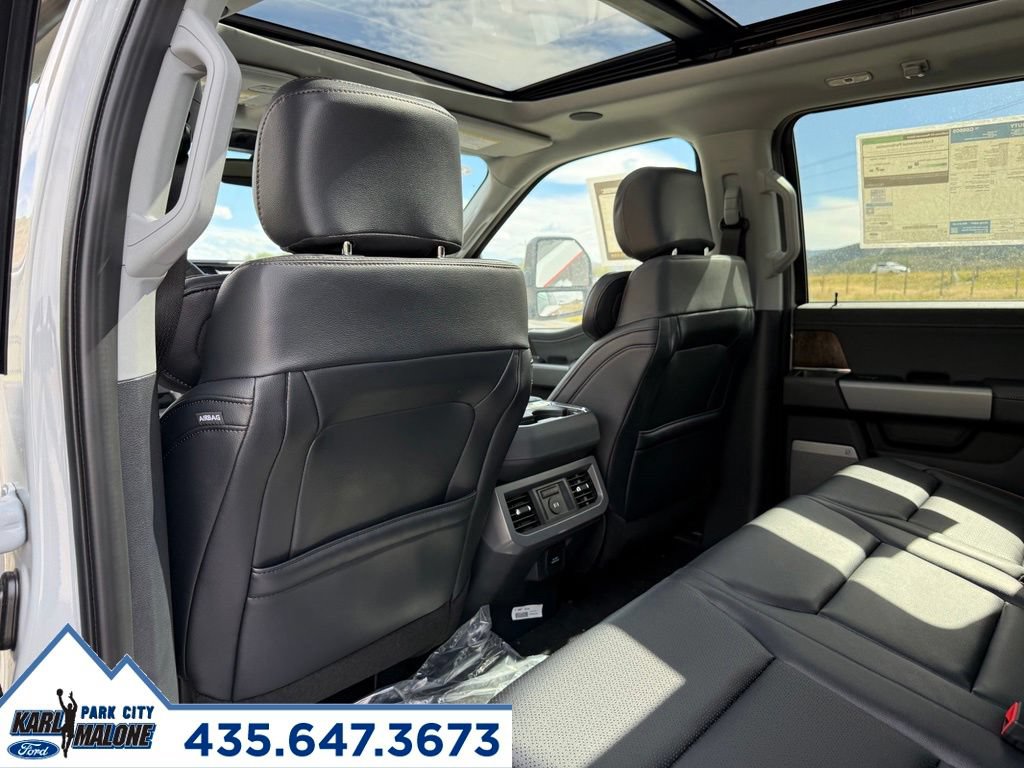 New 2026 Ford F350 Lariat w/ Black Appearance Package AWD/4WD image 31