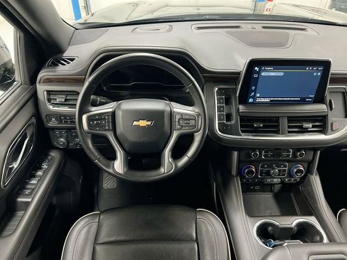 Used 2024 Chevrolet Tahoe Premier AWD/4WD image 14
