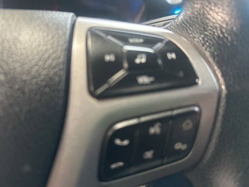 Used 2019 Ford Ranger XLT image 17