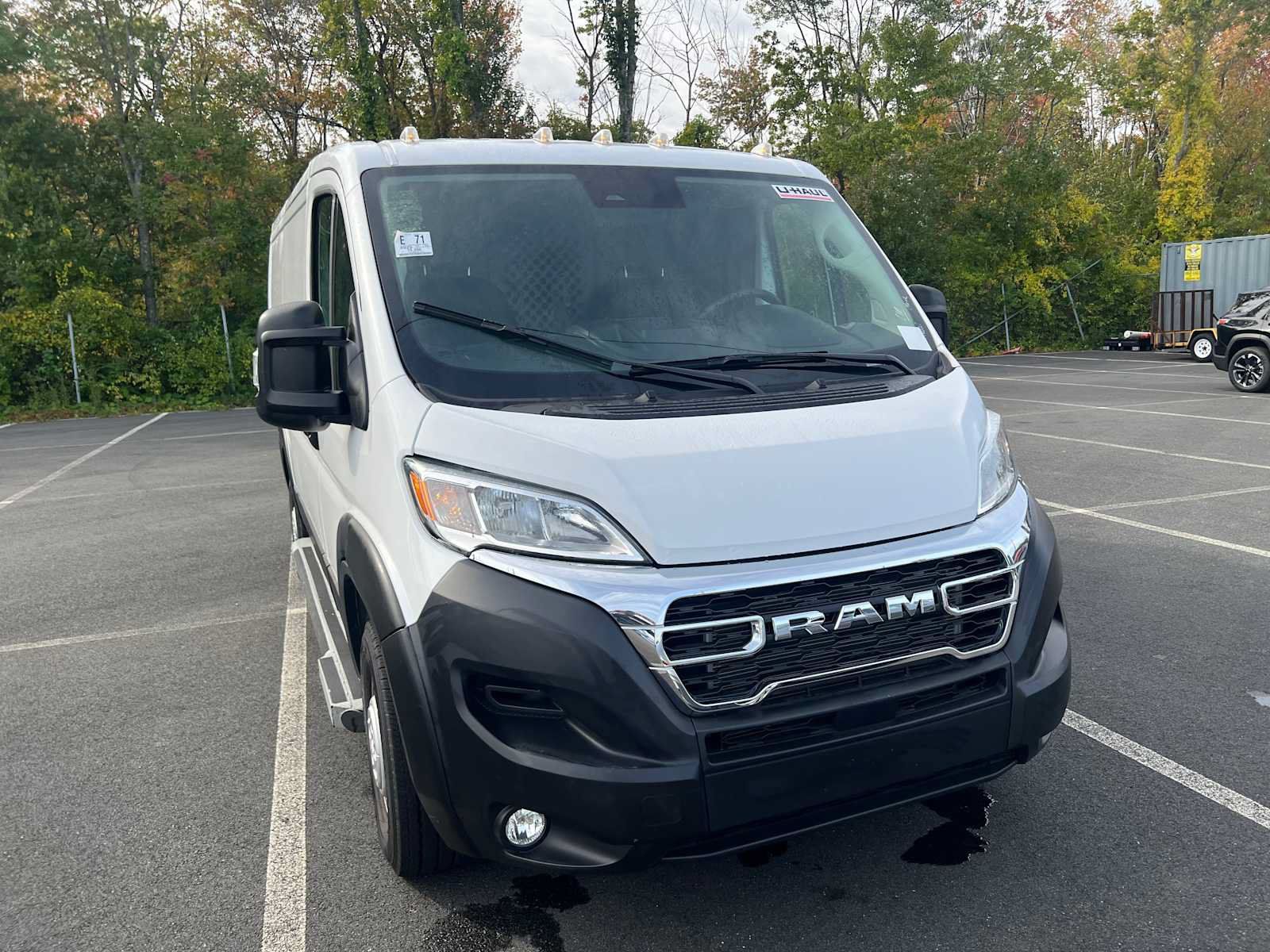 Used 2025 RAM ProMaster 2500 w/ U-Haul Equipment Group FWD image 4