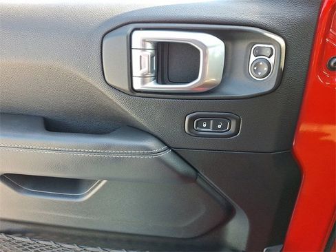 Used 2022 Jeep Wrangler Unlimited Sahara w/ LED Lighting Group image 12