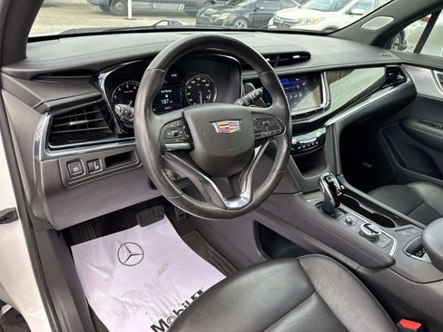 Used 2020 Cadillac XT6 Premium Luxury image 22