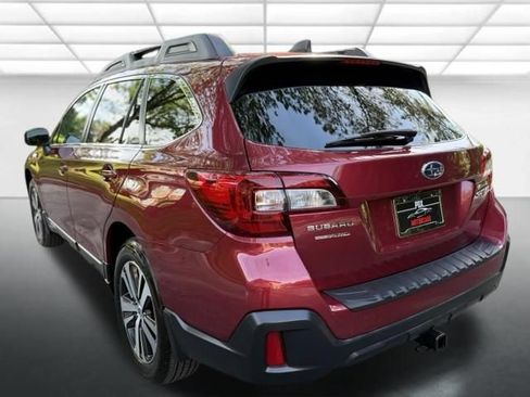 Used 2018 Subaru Outback 2.5i Limited w/ Popular Package #2 AWD/4WD image 3
