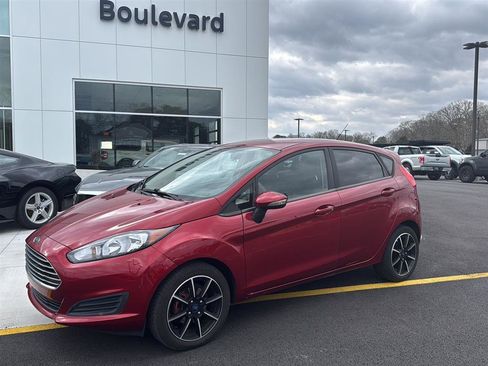 Used 2017 Ford Fiesta SE w/ Cold Weather Package image 18