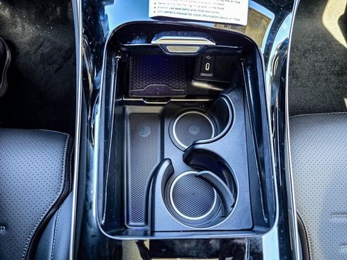 New 2025 Mercedes-Benz GLC 350e 4MATIC image 19