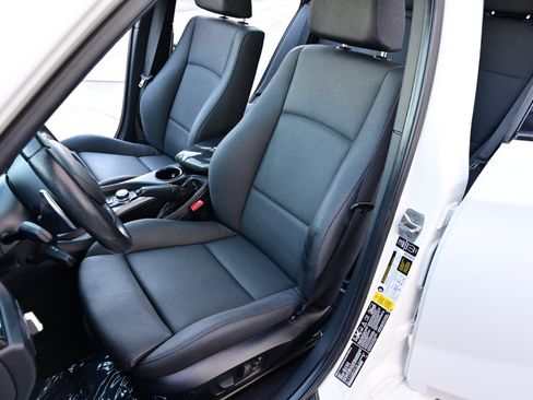 Used 2014 BMW X1 xDrive28i image 15