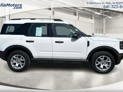 Used 2023 Ford Bronco Sport AWD/4WD image 2