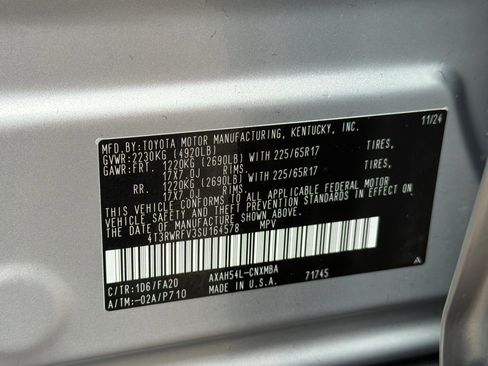Certified 2025 Toyota RAV4 XLE image 29
