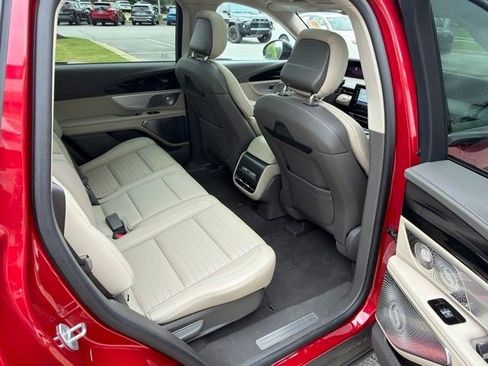 Used 2024 Lincoln Nautilus Reserve w/ Equipment Group 203A AWD/4WD image 25