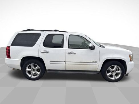 Used 2009 Chevrolet Tahoe LTZ RWD image 4
