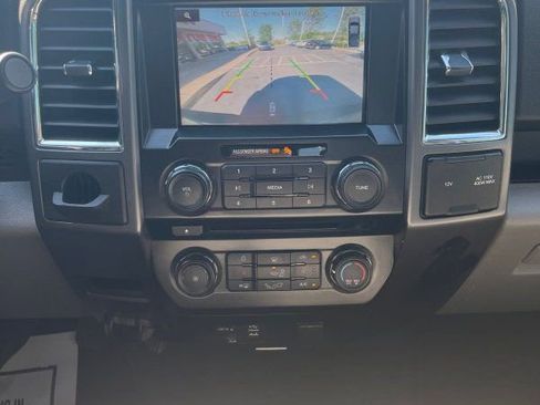 Used 2015 Ford F150 XLT w/ Equipment Group 302A Luxury RWD image 19