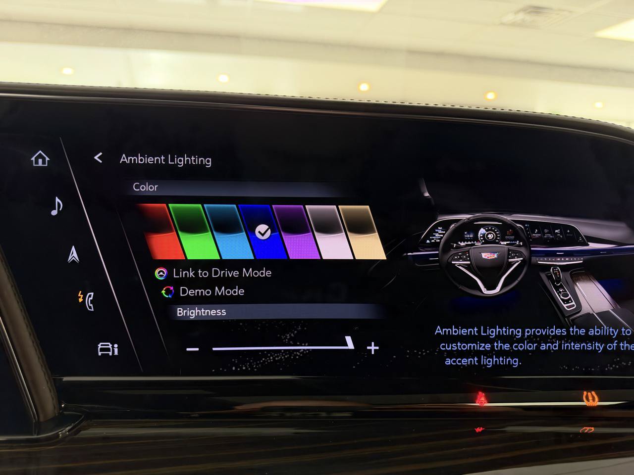 Used 2021 Cadillac Escalade ESV Sport AWD/4WD image 19