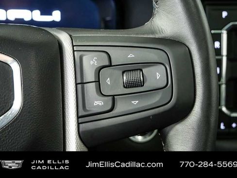 Used 2023 GMC Yukon XL Denali w/ Denali Reserve Package image 23