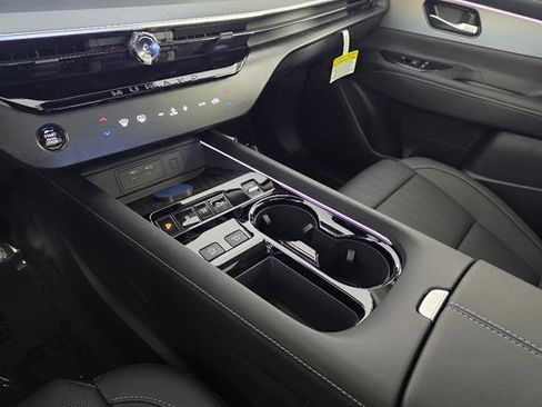 New 2026 Nissan Murano Platinum w/ Technology Package AWD/4WD image 38