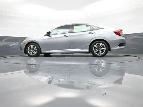 Certified 2017 Honda Civic LX image 32