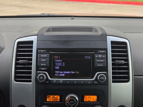 Used 2017 Nissan Frontier SV w/ SV Value Truck Package image 17