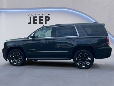 Used 2020 GMC Yukon Denali w/ Denali Ultimate Black Edition image 2