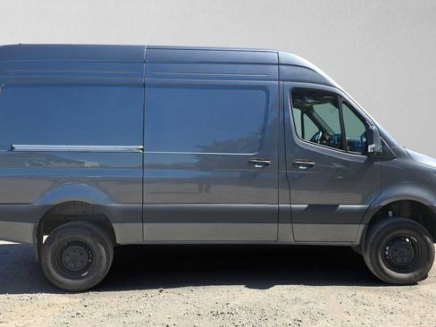 Used 2026 Mercedes-Benz Sprinter 2500 image 2