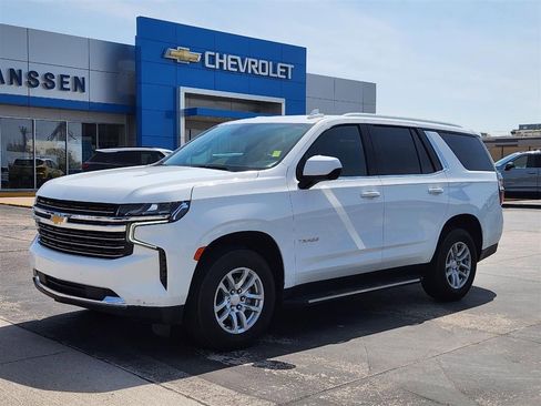 Used 2023 Chevrolet Tahoe LT image 2