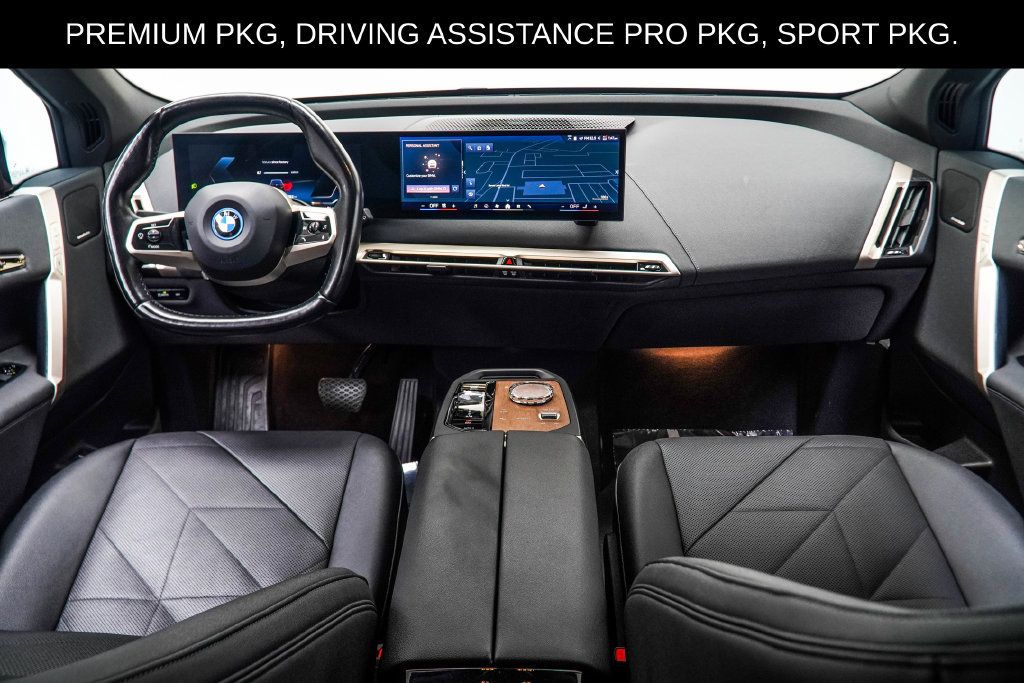 Used 2024 BMW iX xDrive50 w/ Premium Package AWD/4WD image 5
