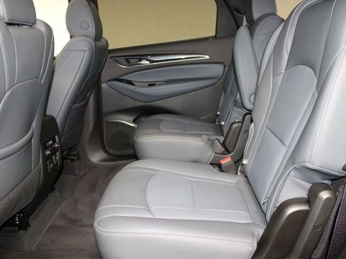 Used 2024 Buick Enclave Essence w/ Experience Buick Package image 23