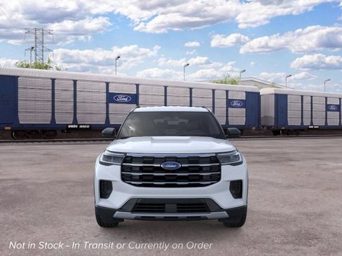 New 2026 Ford Explorer Active RWD image 6