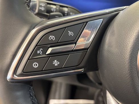 Used 2025 Buick Enclave Preferred image 26