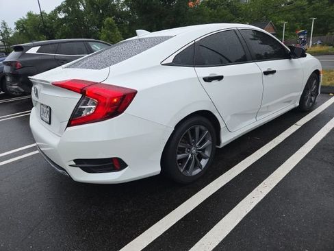 Used 2020 Honda Civic EX image 9