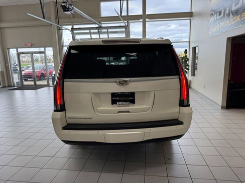 Used 2015 Cadillac Escalade ESV Premium AWD/4WD image 67
