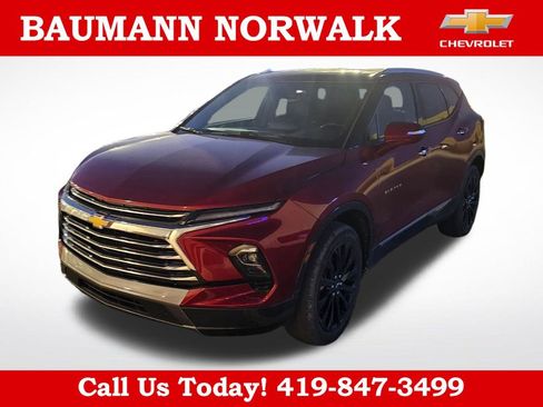 Used 2023 Chevrolet Blazer Premier AWD/4WD image 7