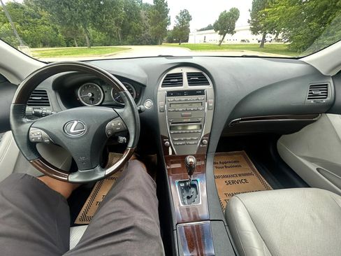 Used 2012 Lexus ES 350 FWD image 16
