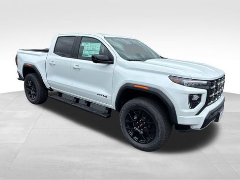 New 2026 GMC Canyon AT4 w/ Technology Plus Package AWD/4WD image 8