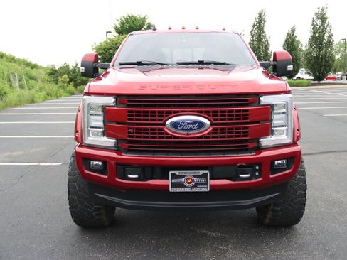 Used 2019 Ford F350 Platinum w/ Platinum Ultimate Package AWD/4WD image 3