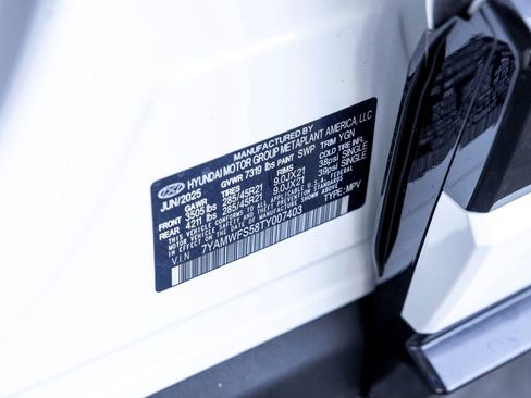 New 2026 Hyundai Ioniq 9 Limited image 31