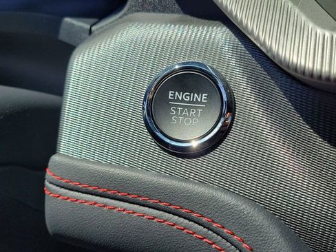 Used 2026 Ford Explorer ST-Line w/ ST-Line Street Pack image 9