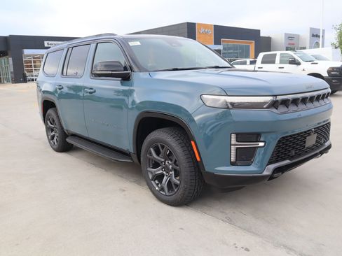 New 2026 Jeep Grand Wagoneer 4WD image 1
