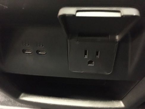 Used 2024 Chevrolet Traverse RS w/ LPO, Floor Liner Package image 21