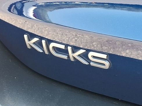 Used 2025 Nissan Kicks S FWD image 30