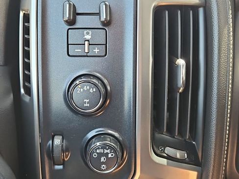 Certified 2019 Chevrolet Silverado 2500 LTZ w/ Duramax Plus Package AWD/4WD image 18