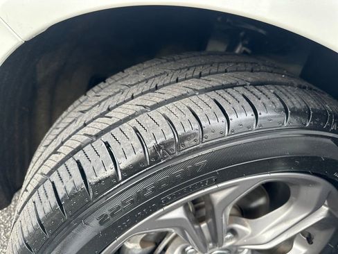 Certified 2024 Honda Accord EX image 30