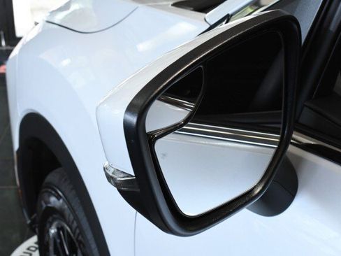 New 2026 Mitsubishi Eclipse Cross ES AWD/4WD image 7