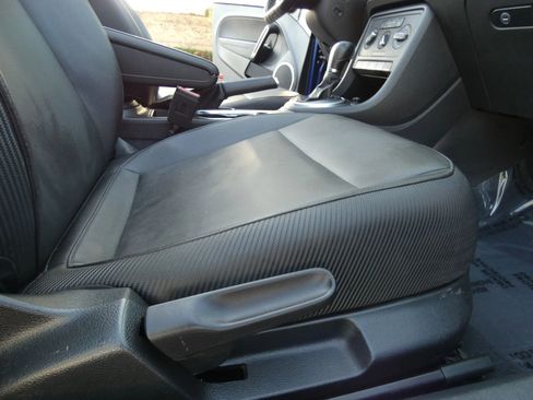 Used 2014 Volkswagen Beetle R-Line image 33