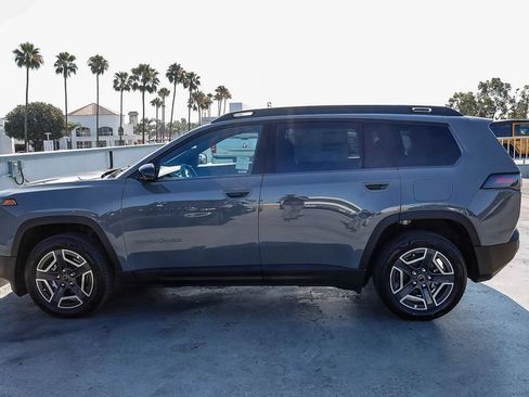 New 2026 Jeep Cherokee Laredo AWD/4WD image 14