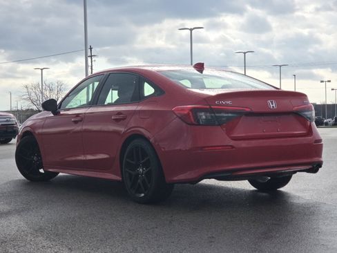 Used 2023 Honda Civic Sport image 12